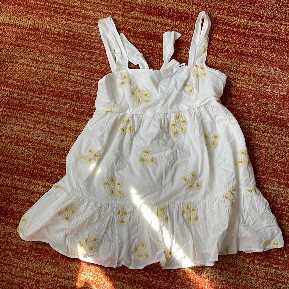 Urban Outfitters Sunflower Mini dress🌻🌻
